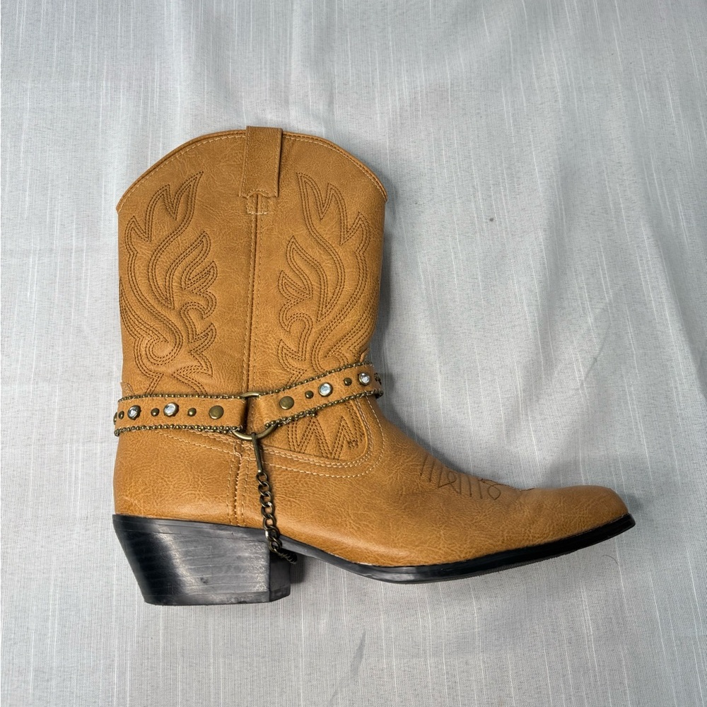 Austin Trading Co. Stylish Tan Cowboy Boots Size 8.5 - Picture 4 of 8